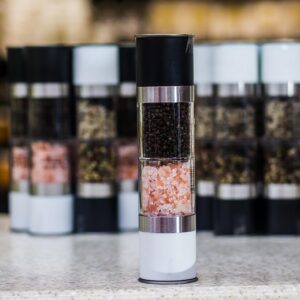 MOULIN SEL ROSE/POIVRE VOANTSY